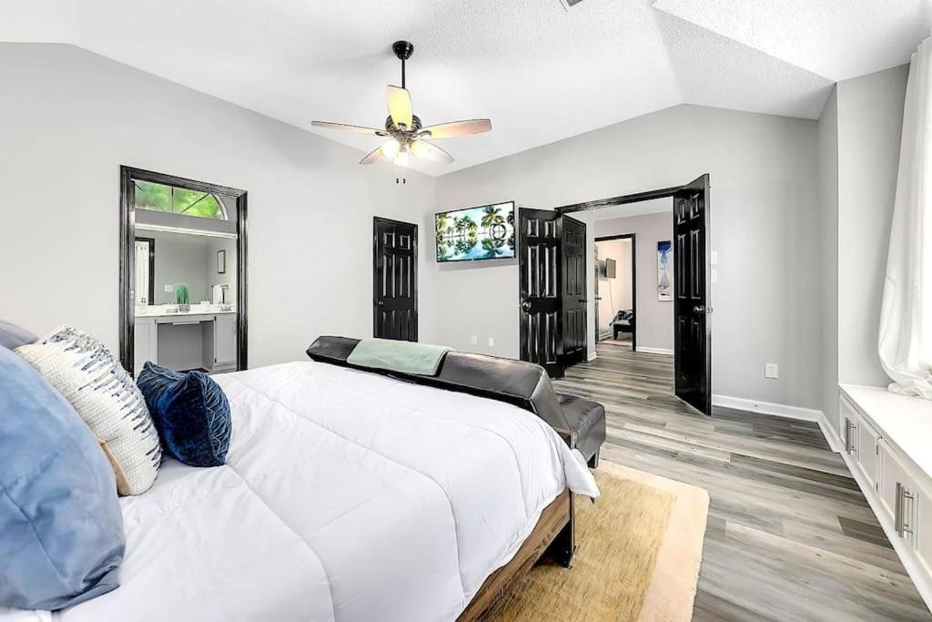 Good Karma Rentals - Renovated Ksu House Next To Interstate 75 Quiet Nhood Tm Kennesaw Eksteriør billede